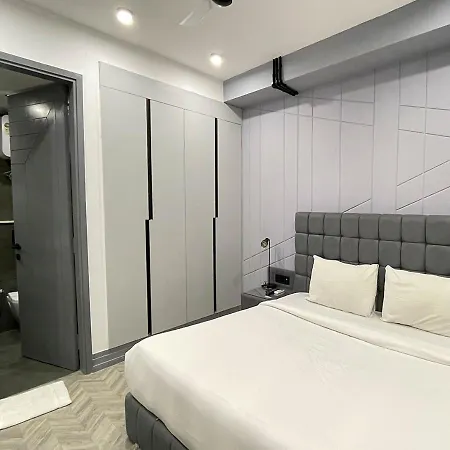 Bedchambers Serviced Apartments - Cyber City Gurgaon Exterior photo