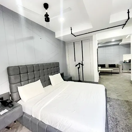 Bedchambers Serviced Apartments - Cyber City Gurgaon Exterior photo