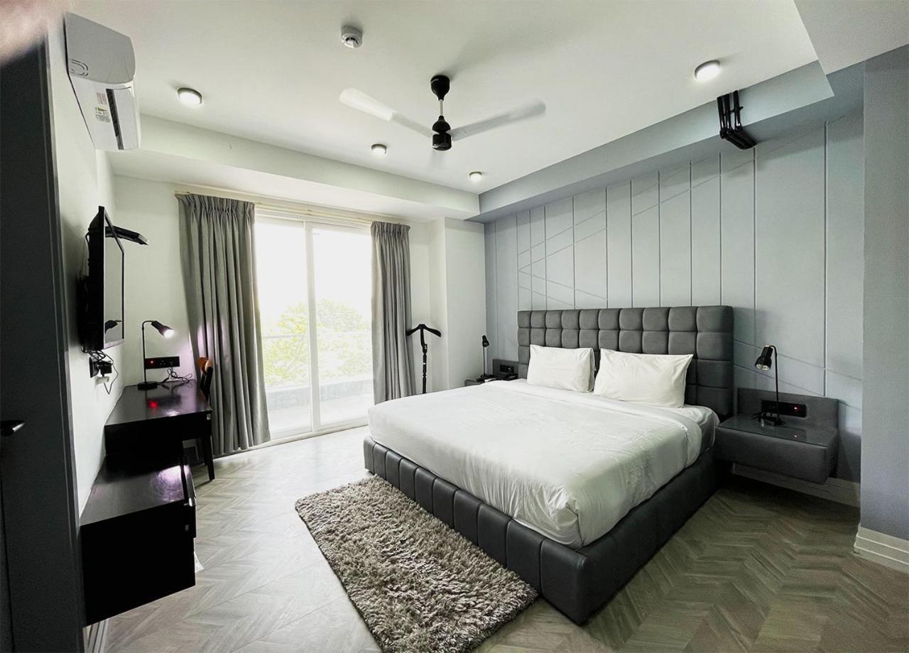 Bedchambers Serviced - Cyber Apartment *