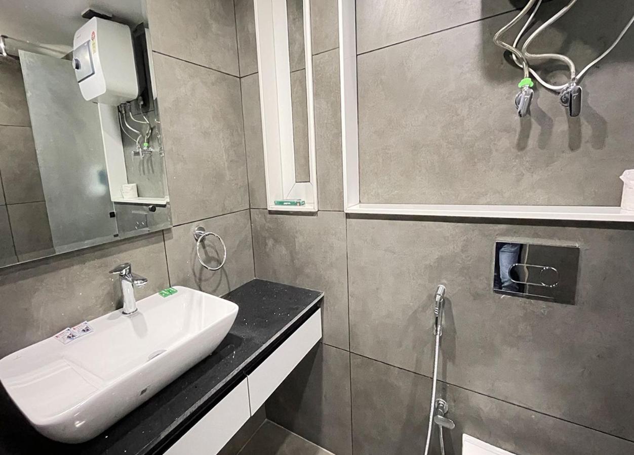 Apartment Bedchambers Serviced - Cyber